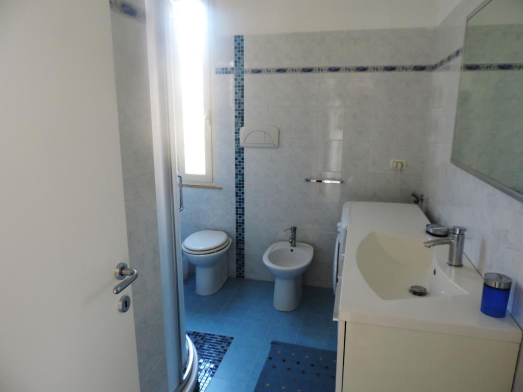 Noemi Apartment San Vincenzo Bilik gambar