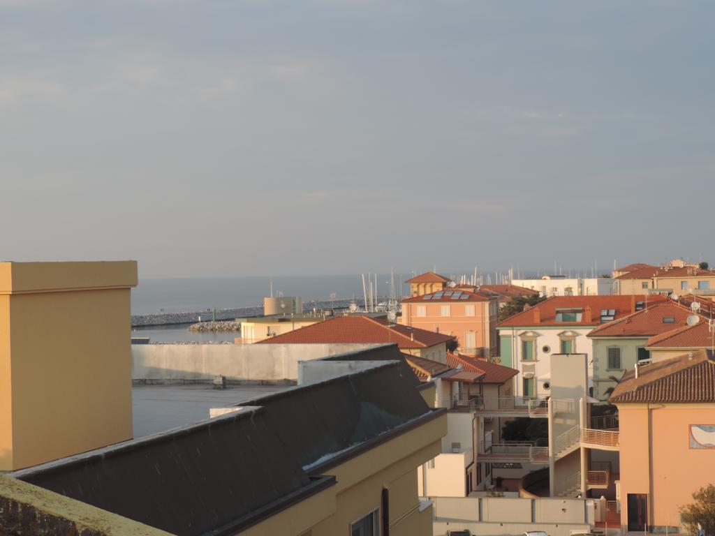Noemi Apartment San Vincenzo Luaran gambar